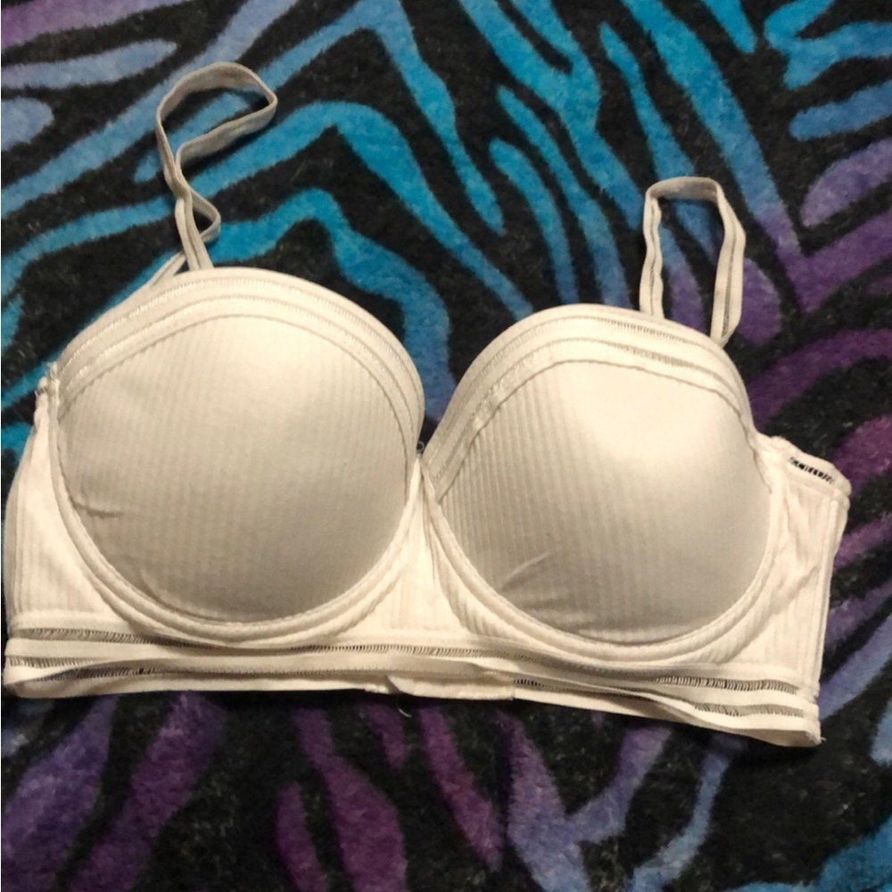 White underwire bra